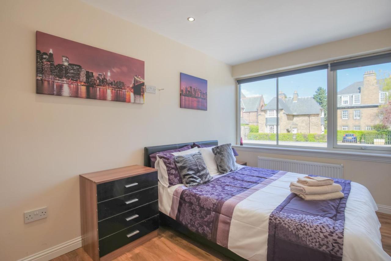 Stylish Modern Newly Built Apartment 15 Min From City Centre Edimburgo Exterior foto