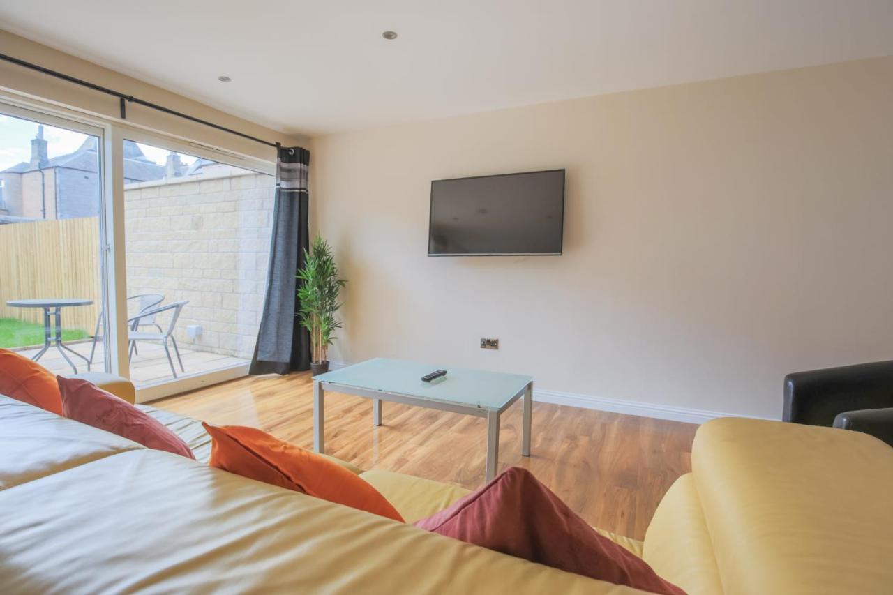 Stylish Modern Newly Built Apartment 15 Min From City Centre Edimburgo Exterior foto